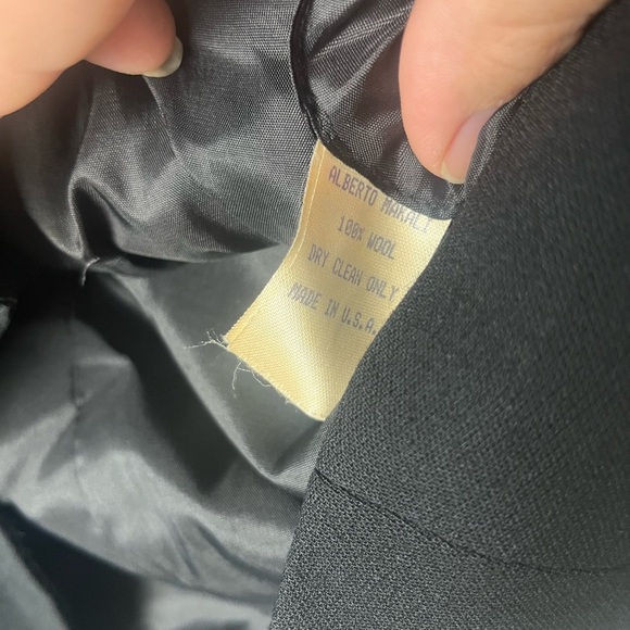 Vintage Alberto Makali Black Wool & Leather Button Up quilted vest size 10 - Picture 3 of 5